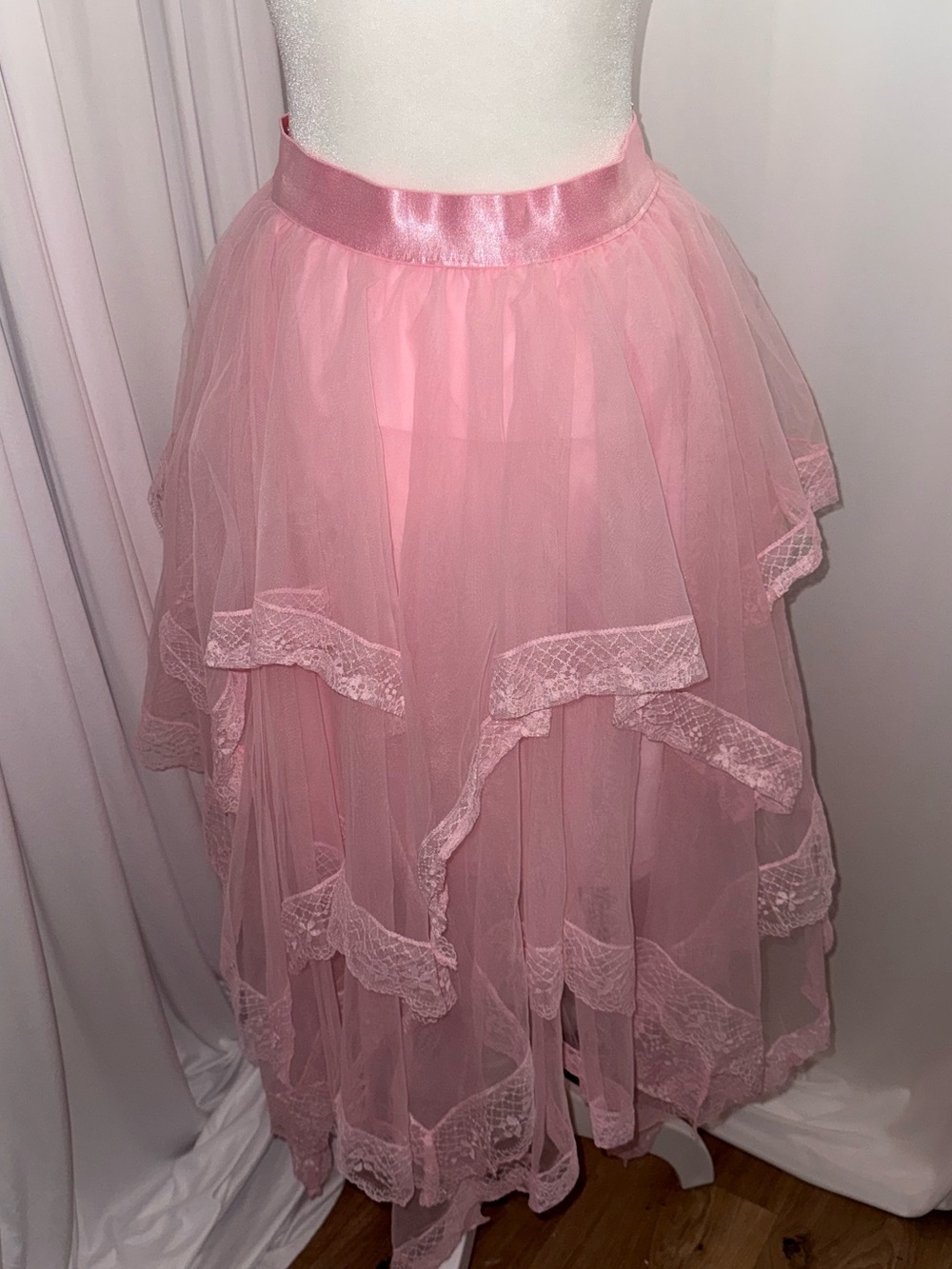 Brand new Pink ruffled skirt